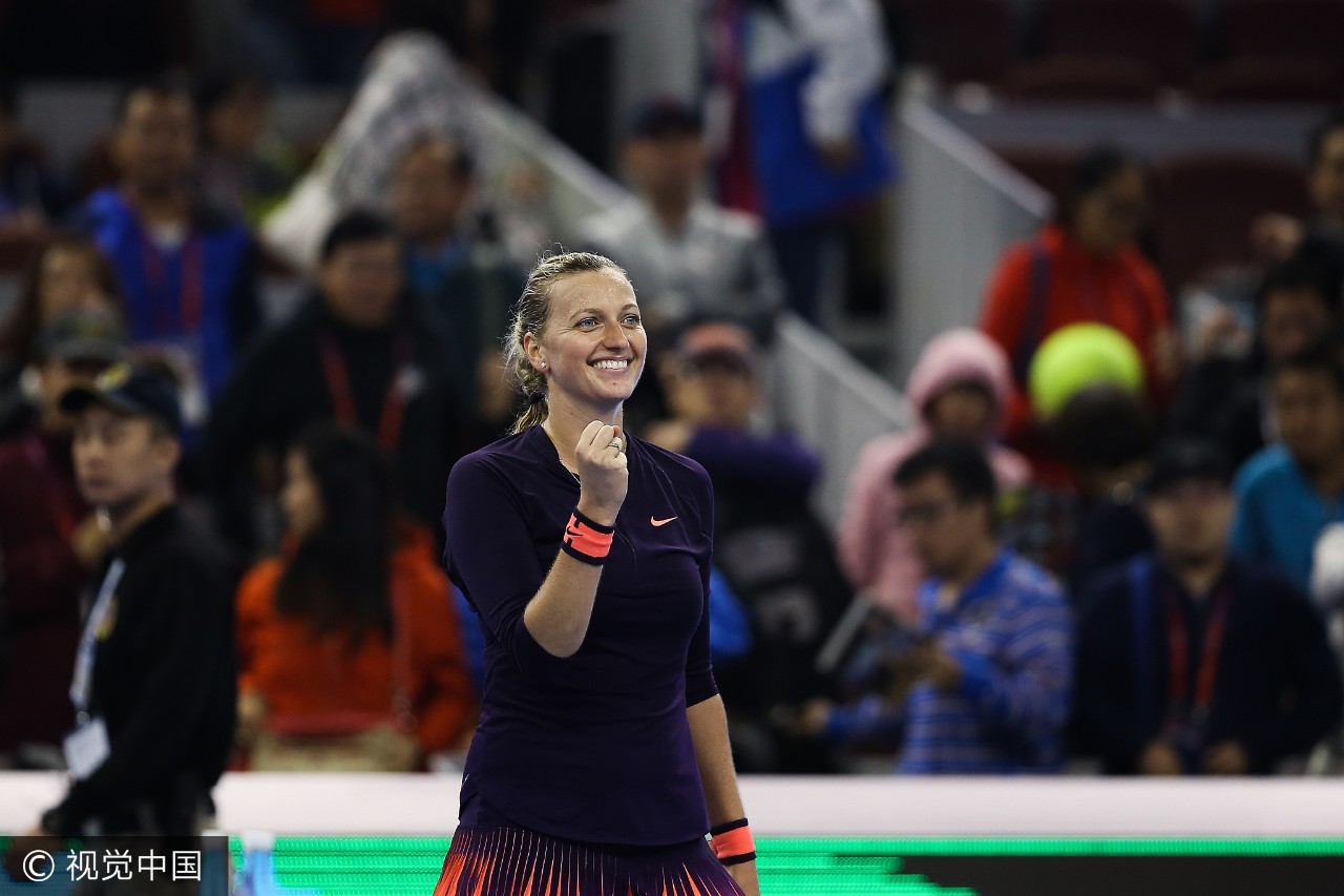 科维托娃伤愈复出，险胜首场表现抢眼，FPX球迷欢呼！